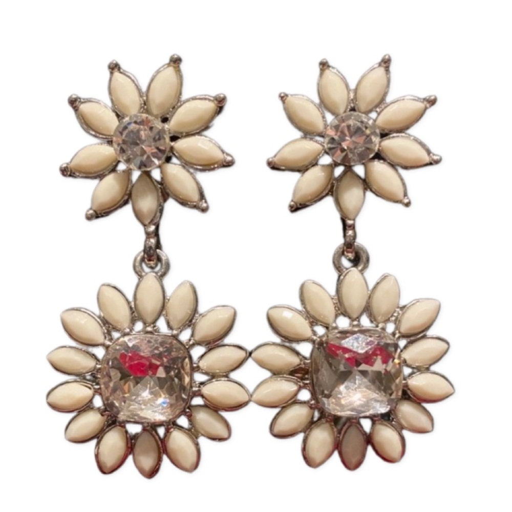Amrita Singh White and Crystal Flower Earrings